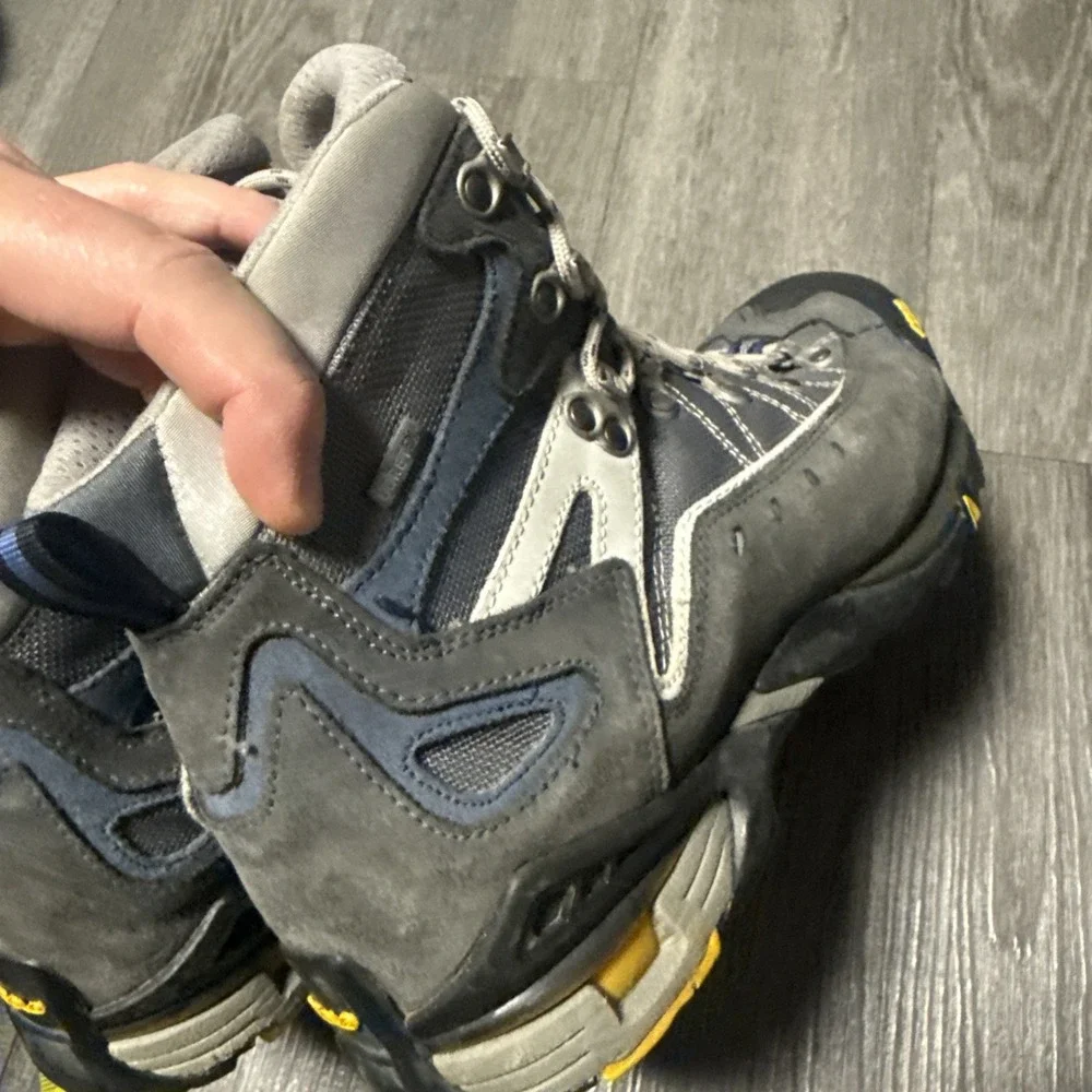 Asolo Flame GTX Men's Hiking Boots Size 11 US Graphite/Gunmetal Gore-Tex